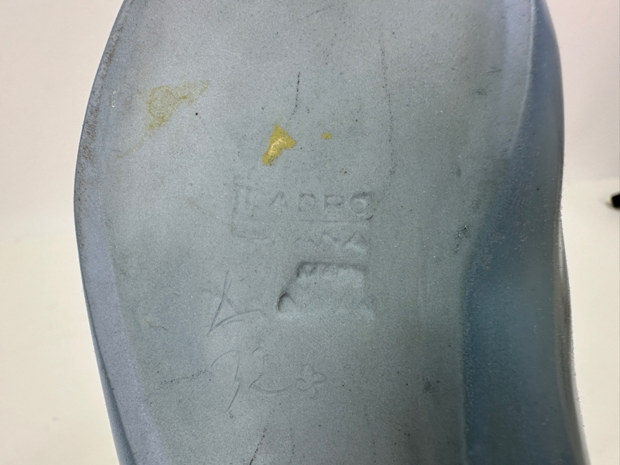 Just Added - Vintage Lladro Porcelain Renaissance Boot Figurine 9'W X 7'H [Photo 8]