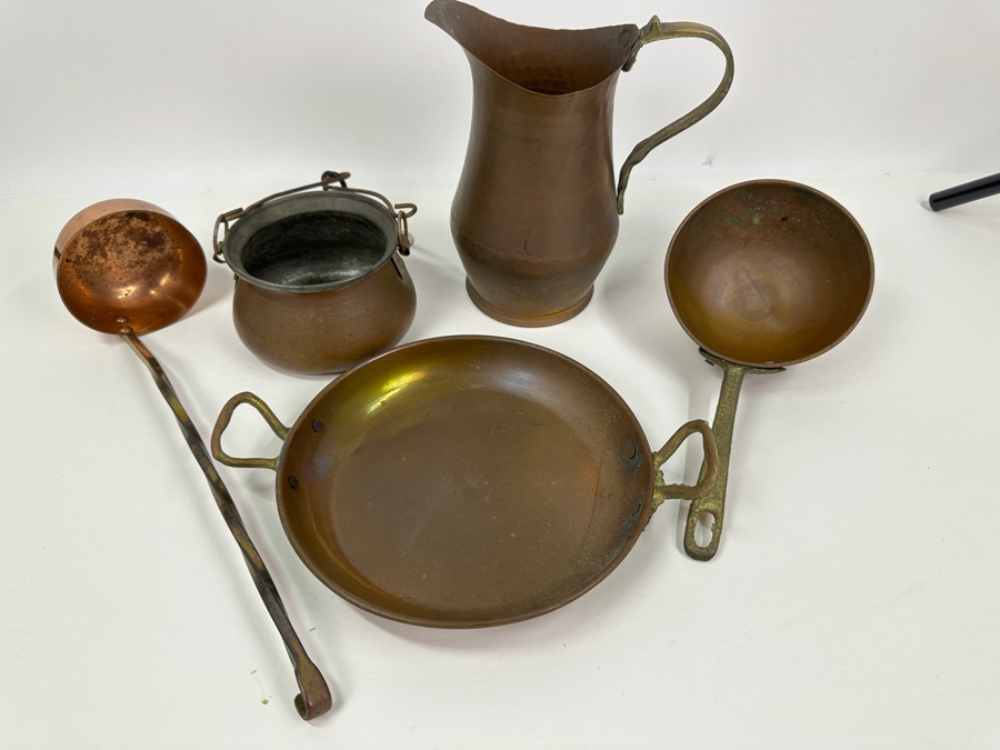 Just Added - Vintage Collection Of Copper / Brass Items: Pitcher, Ladles, Pans [Photo 4]