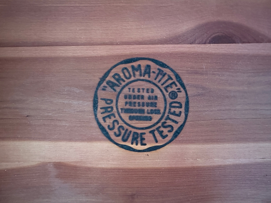 Just Added - Vintage Lane Sweetheart Cedar Chest 50'W X 17'D X 18'H [Photo 7]