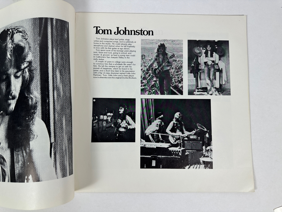 JUST ADDED - Vintage 1976 The Doobie Brothers Official Concert Tour Program 11.5 X 12 [Photo 7]