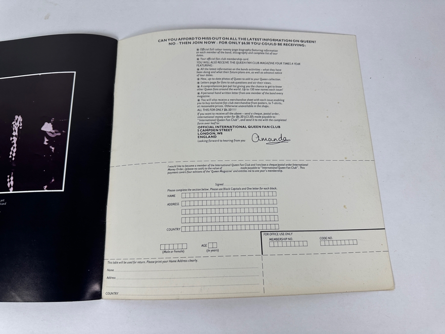 JUST ADDED - Vintage 1978 Queen Official Concert U.S. Tour Program 11 X 11 [Photo 14]