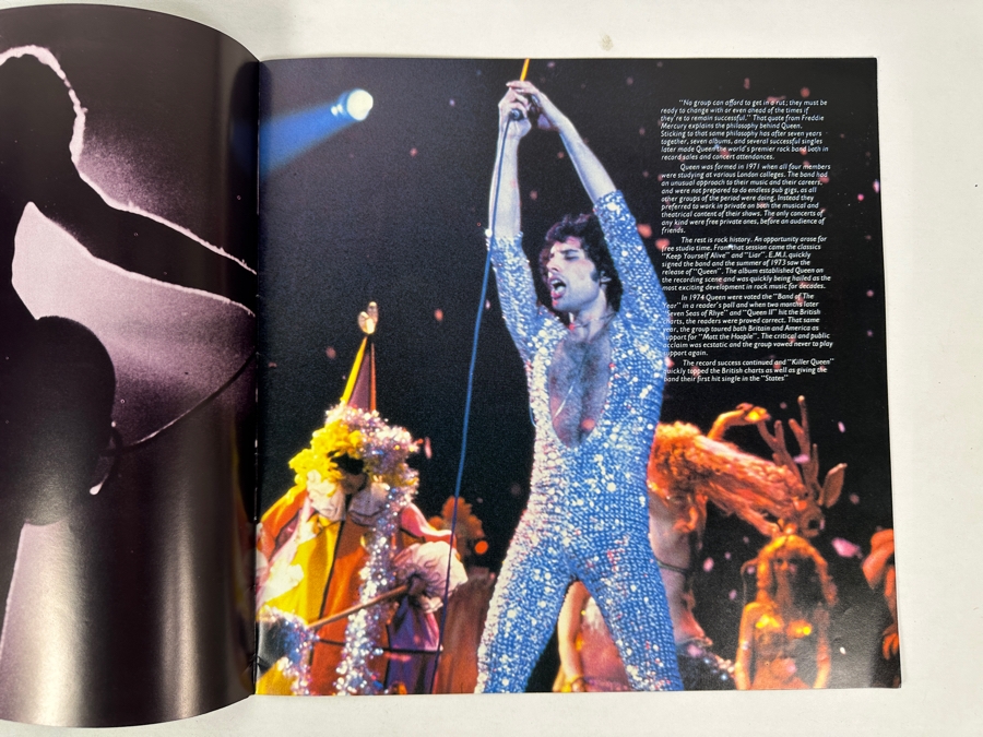 JUST ADDED - Vintage 1978 Queen Official Concert U.S. Tour Program 11 X 11 [Photo 6]