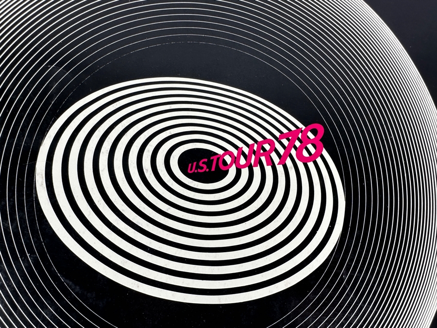 JUST ADDED - Vintage 1978 Queen Official Concert U.S. Tour Program 11 X 11 [Photo 2]