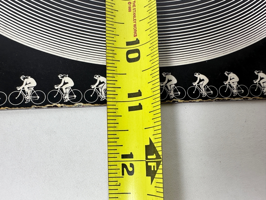 JUST ADDED - Vintage 1978 Queen Official Concert U.S. Tour Program 11 X 11 [Photo 17]