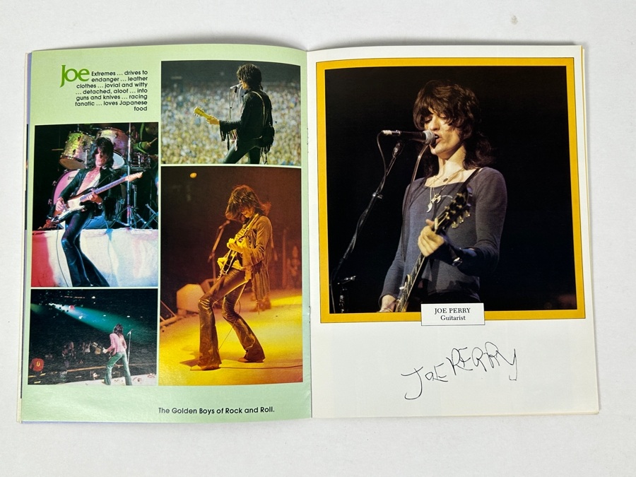 JUST ADDED - Vintage 1977 Aerosmith Official Concert Tour Program 8.5 X 11 [Photo 8]