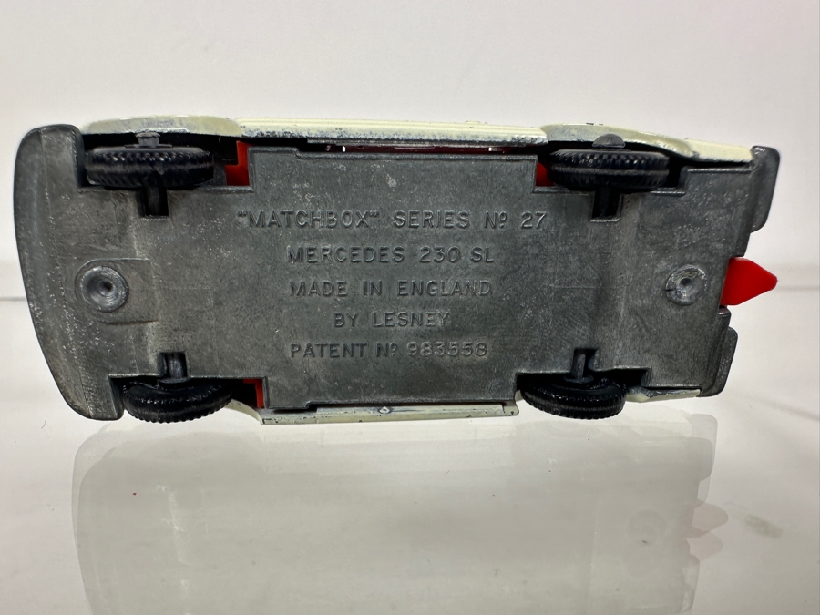 Collection Of Vintage Matchbox Series Lesney Cars: No. 55/59 Ford Galaxie, No. 59 Ford Galaxie, Coach, No. 68 Mercedes Coach, No. 27 Mercedes 230 SL, No. 41 Ford G.T. [Photo 13]