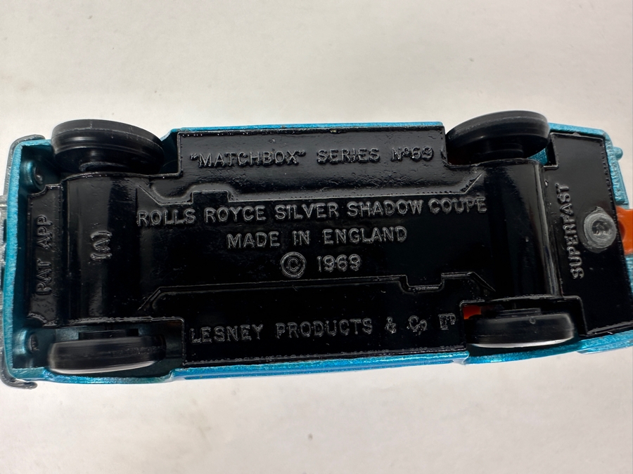 Collection Of Vintage Matchbox Series Lesney Cars: No. 69 Rolls Royce Silver Shadow Coupe 1969, NO. 38 Honda Motorcycle & Trailer And No. 9 Trailer & Boat [Photo 9]