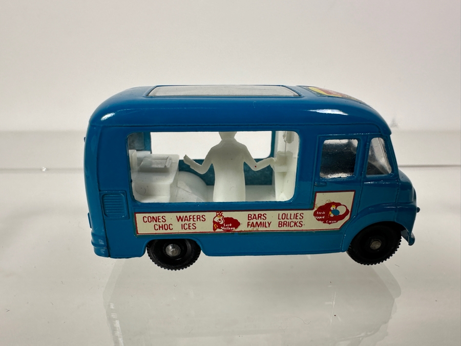 Vintage Commer Ice Cream Canteen By Lesney [Photo 5]