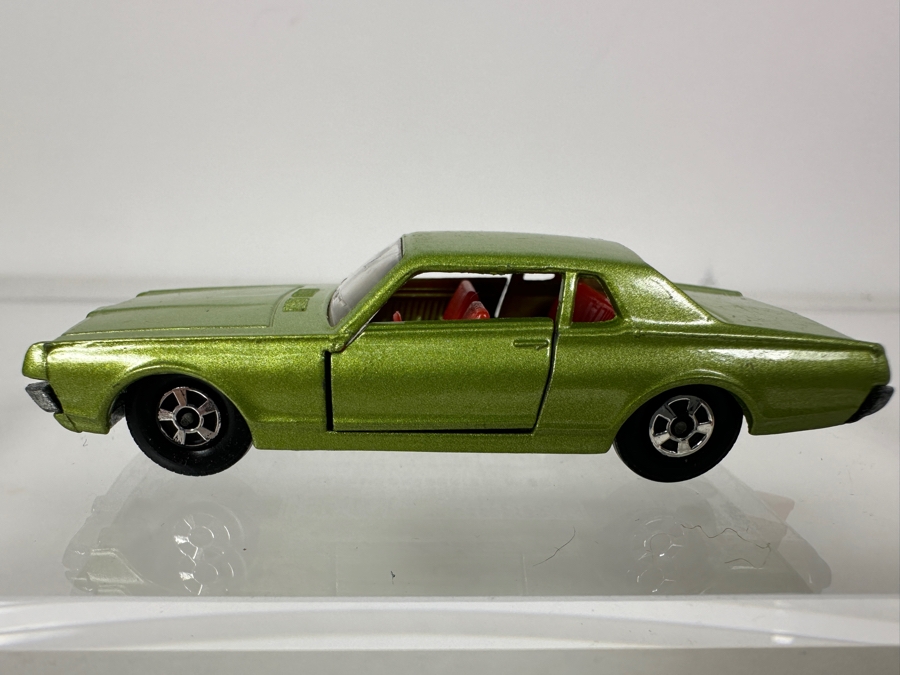 Vintage Matchbox Series No. 62 Mercury Cougar By Lesney Superfast [Photo 3]
