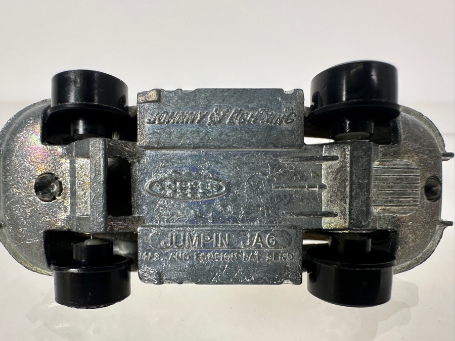 Vintage Johnny Lighting Topper Jumpin Jag Car [Photo 5]