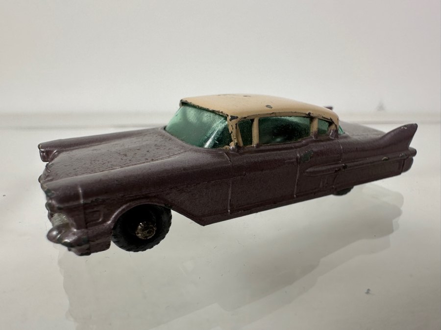 Vintage Matchbox Series No. 27 Cadillac Sixty Special By Lesney Car [Photo 3]