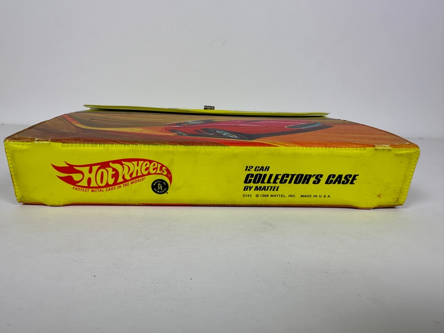 Vintage 1968 Mattel Hot Wheels 12 Car Collector's Case [Photo 2]