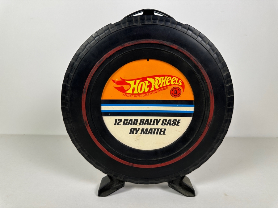 Vintage 1967 Mattel Hot Wheels 12 Car Rally Case 10W [Photo 4]