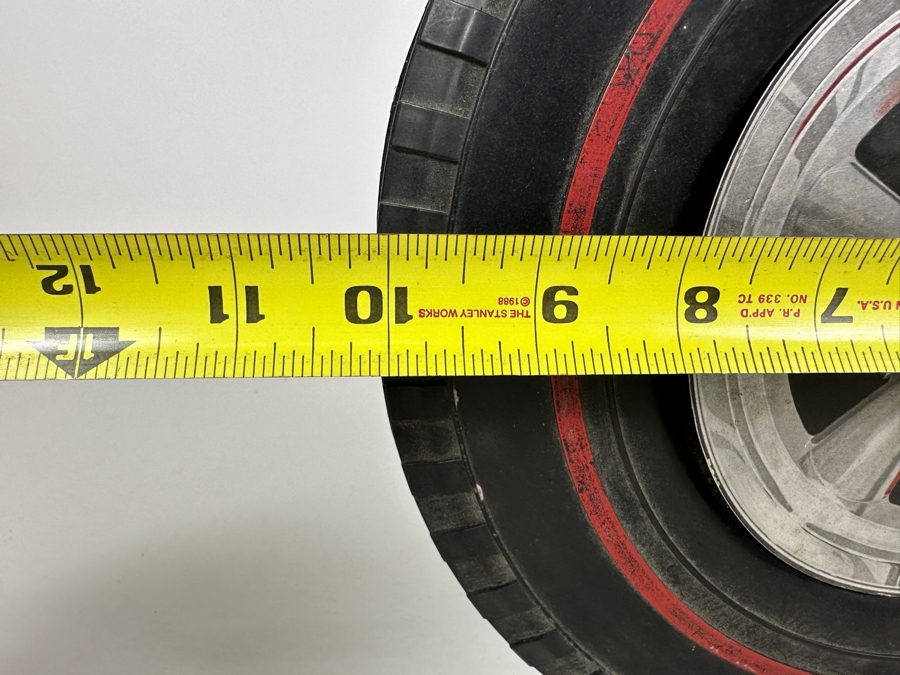 Vintage 1967 Mattel Hot Wheels 12 Car Rally Case 10W [Photo 8]