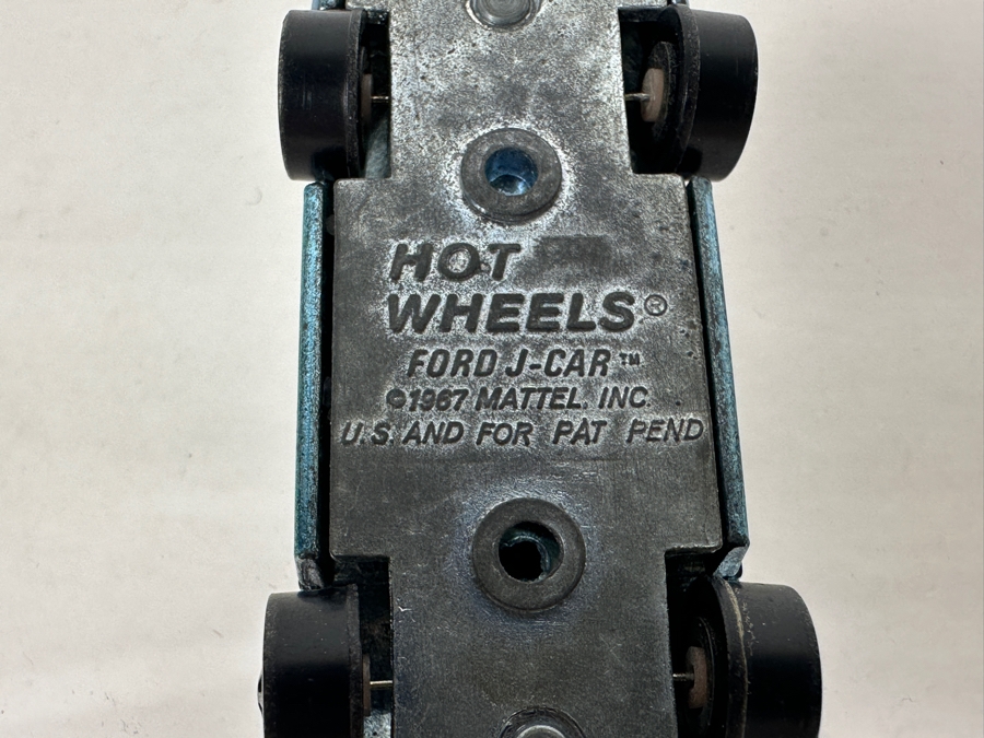 Vintage 1967 Mattel Hot Wheels Redline Ford J-Car Car [Photo 10]