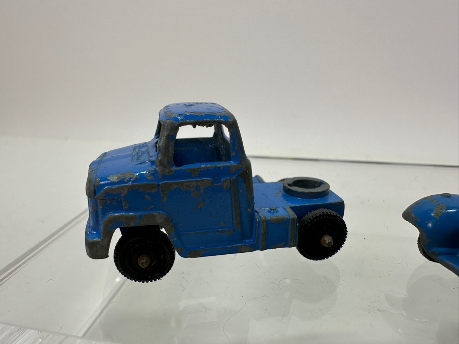 Vintage Lot Of TootsieToy Cars/Trucks - 8 Total [Photo 9]