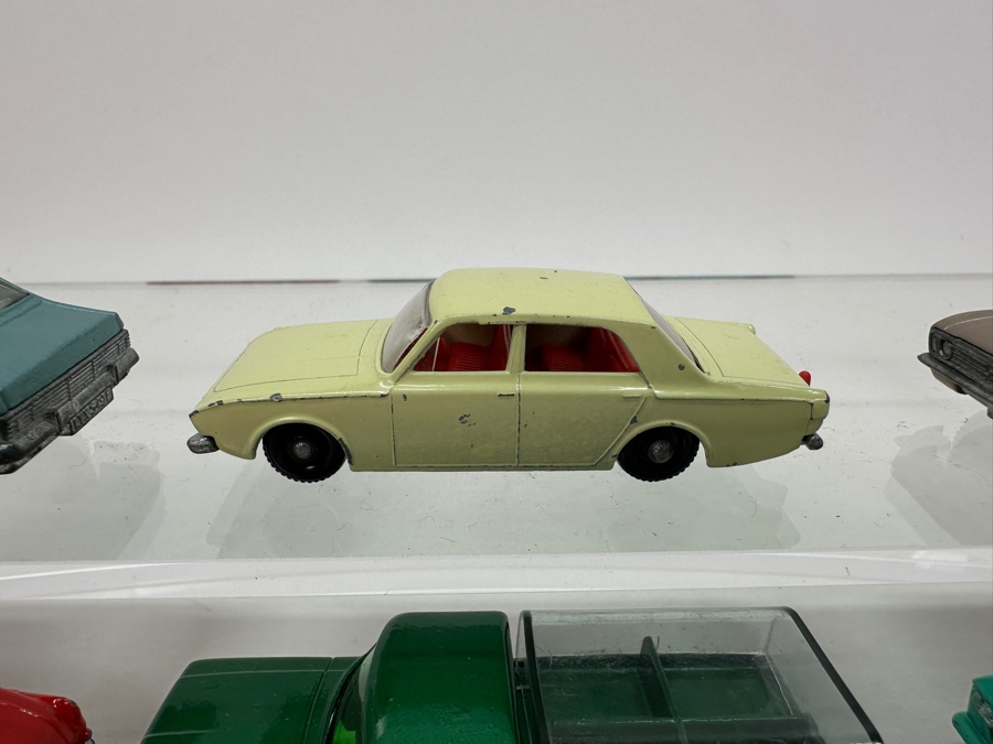 Collection Of Vintage Matchbox Series Cars By Lesney: No. 67 Volkswagen 1600 TL, No. 50 Kennel Truck, No. 56 Fiat 1500, No. 53 Ford Zodiac MK IV, No. 45 Ford Corsair, No. 25 Ford Cortina [Photo 5]