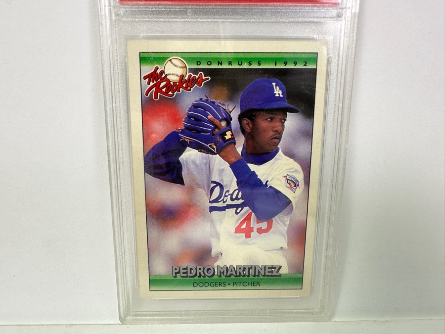 1992 Donruss Rookies Pedro Martinez #69 NEAR MINT 8 PSA Graded Baseball Card [Photo 2]