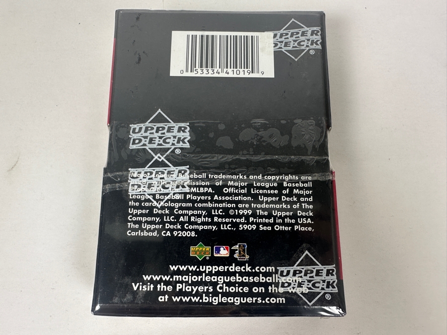 Mark McGwire 50 Card Set Celebrating Mark McGwire's Most Memorable Home Runs Leading Up To His 500th 1999 Home Run Baseball Cards Factory Sealed [Photo 3]