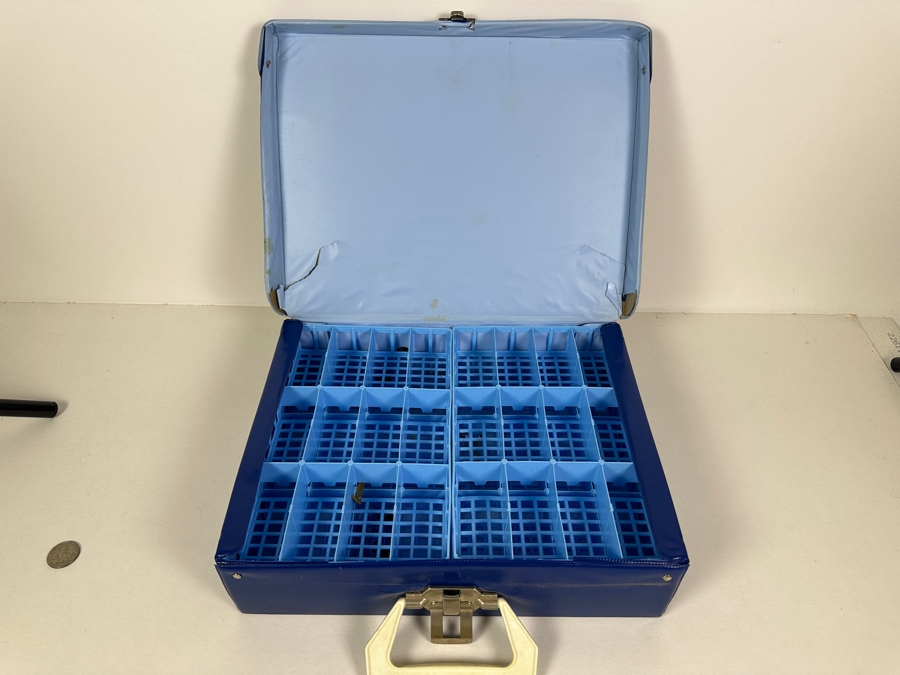 Vintage 1968 Official Matchbox Series Collector's Case 13W X 10H X 3D [Photo 4]