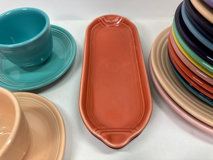 Fiesta Fiestaware - Large Set Of Colorful Cups & Saucers, Bowls, Plates And Salt & Pepper Shakers 42 Pieces [Photo 7]