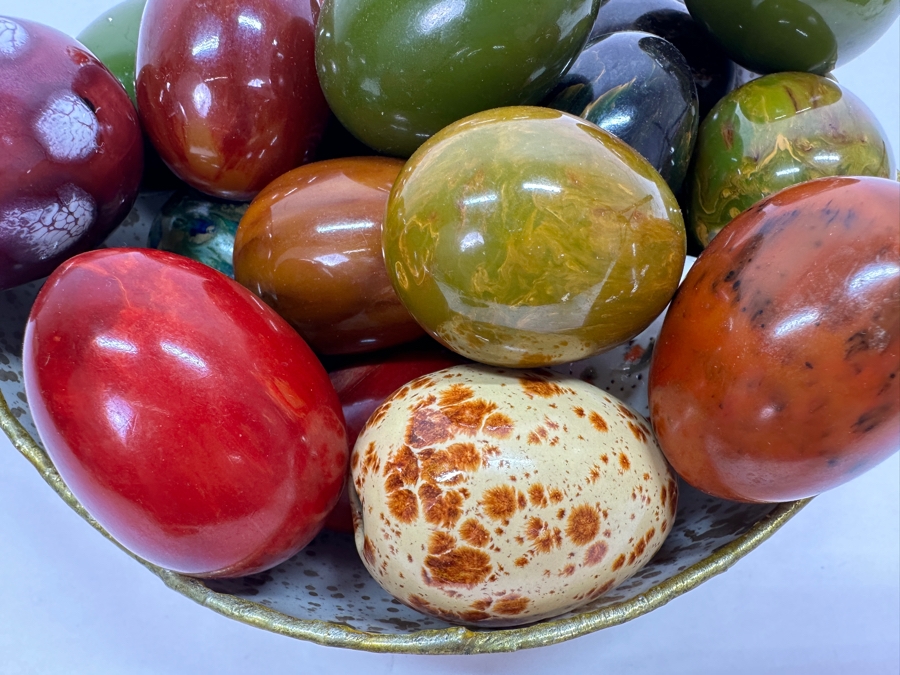 Bowl Of Various Mid-Century Ceramic Eggs And Stone Eggs [Photo 4]