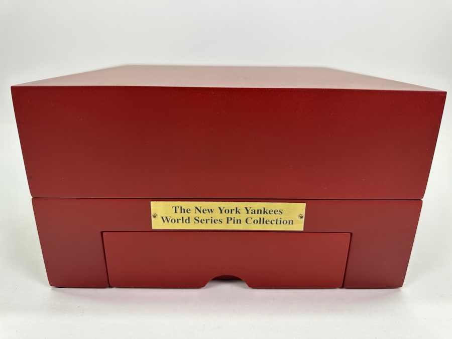 Pin Collection Box - The New York Yankees World Series Pin Collection (Empty - No Pins) 10'W X 10'D X 5.5'H [Photo 3]