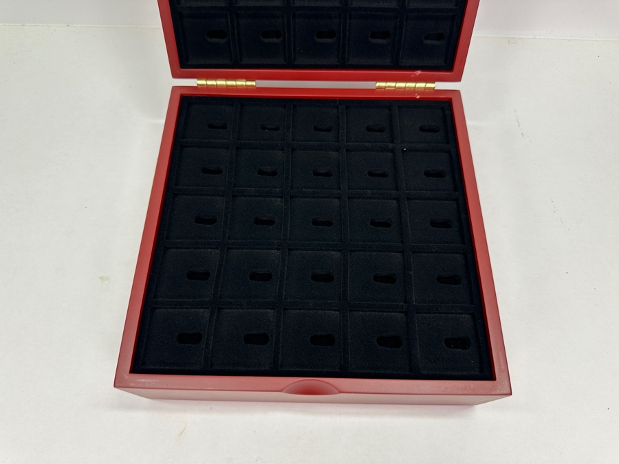 Pin Collection Box - The New York Yankees World Series Pin Collection (Empty - No Pins) 10'W X 10'D X 5.5'H [Photo 7]