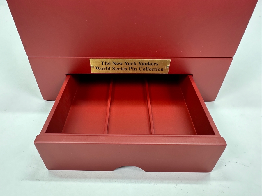 Pin Collection Box - The New York Yankees World Series Pin Collection (Empty - No Pins) 10'W X 10'D X 5.5'H [Photo 5]