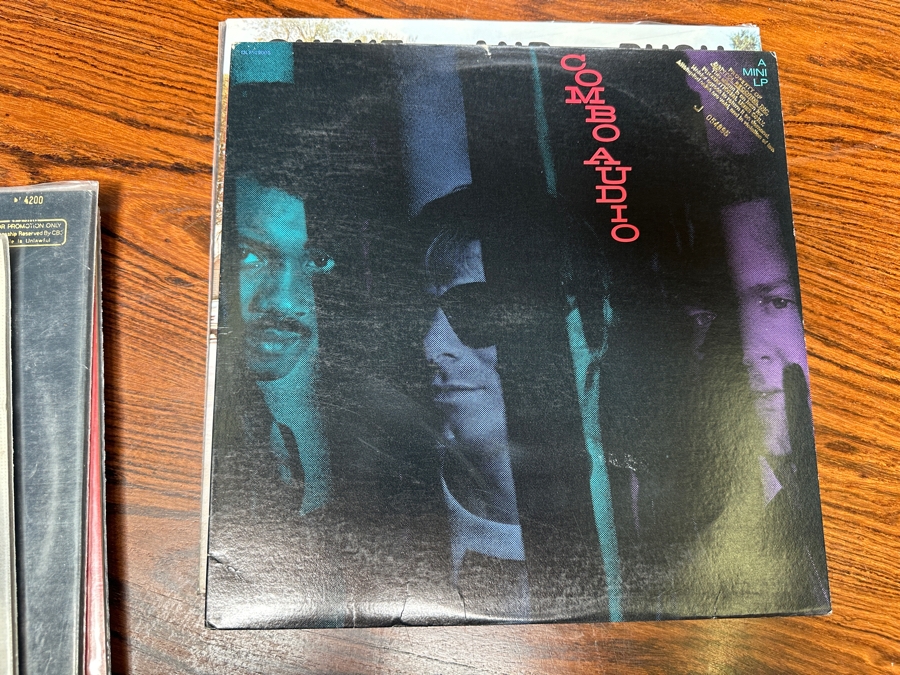 JUST ADDED - 12 Vintage Vinyl Records With Promo Copies - See Photos [Photo 11]