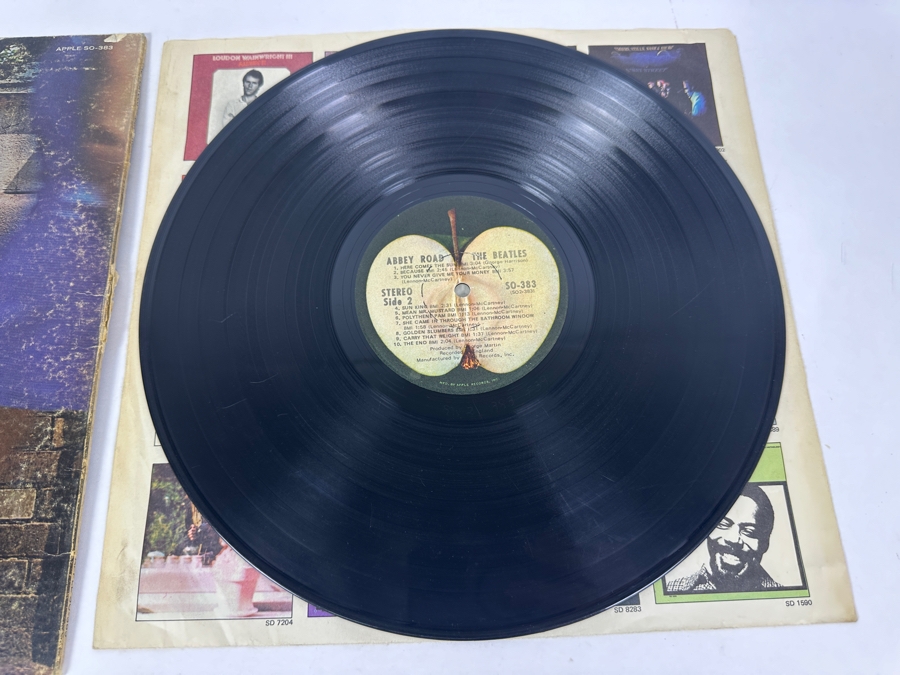 The Beatles - Abbey Road Apple Records SO-383 Vinyl Record [Photo 6]