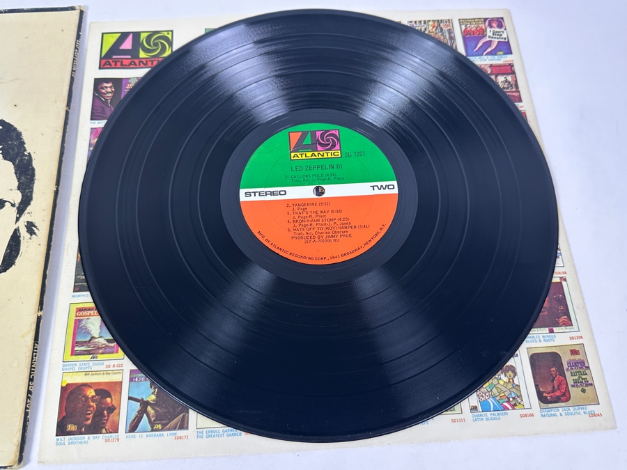 Led Zeppelin - Led Zeppelin III Atlantic Records SD 7201 Gatefold Vinyl Record [Photo 9]