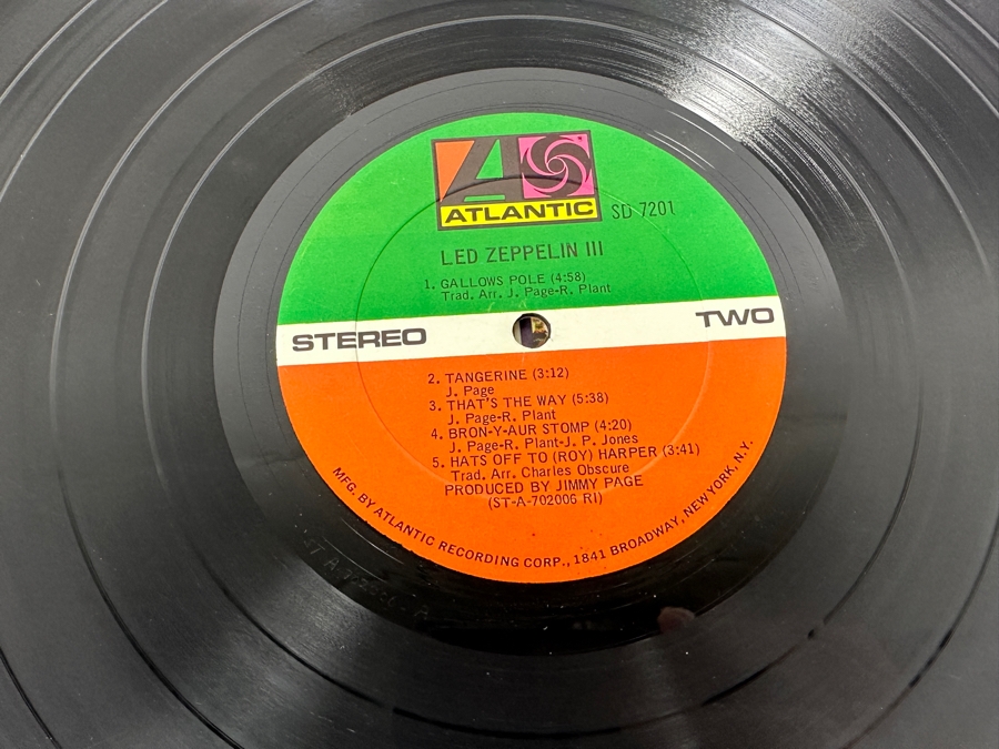Led Zeppelin - Led Zeppelin III Atlantic Records SD 7201 Gatefold Vinyl Record [Photo 10]