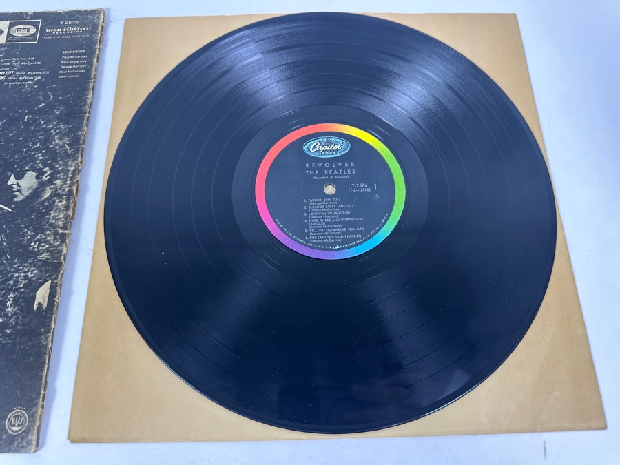 The Beatles - Revolver Capitol Records T-2576 Vinyl Record [Photo 7]