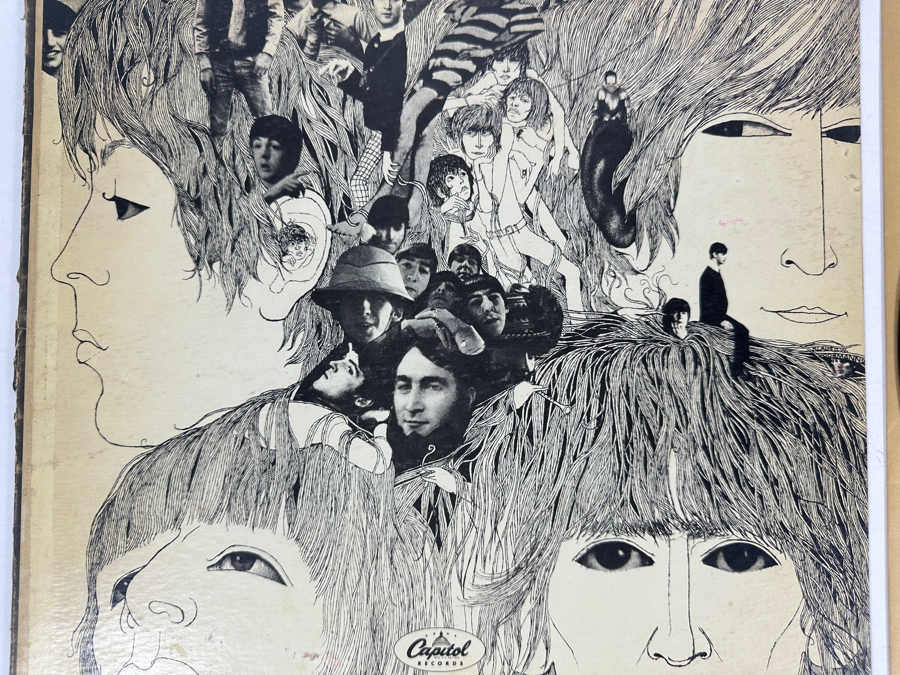 The Beatles - Revolver Capitol Records T-2576 Vinyl Record [Photo 3]