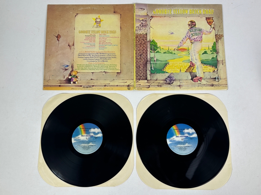 Elton John - Goodbye Yellow Brick Road MCA Records MCA2-10003 1973 Gatefold 2 X Vinyl Record