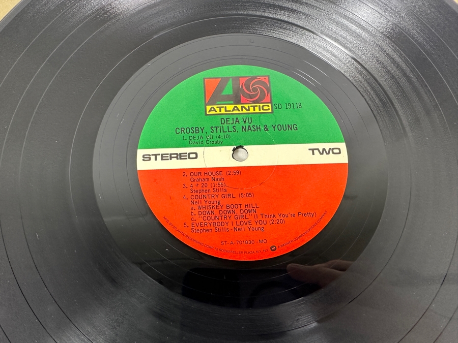 Crosby, Stills, Nash & Young - Deja Vu Atlantic Records SD 19118 Gatefold Vinyl Record [Photo 8]