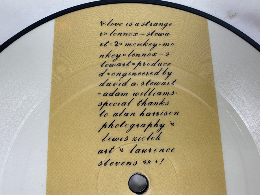 Eurythmics - Love Is A Stranger RCA Records DA (P) 1 7' 45 RPM Single Picture Disc 1982 [Photo 4]