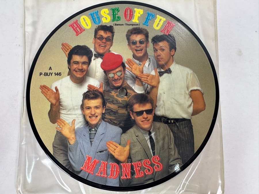 Madness - House Of Fun Stiff Records P-BUY 146 7' 45 RPM Single Picture Disc 1982 [Photo 1]