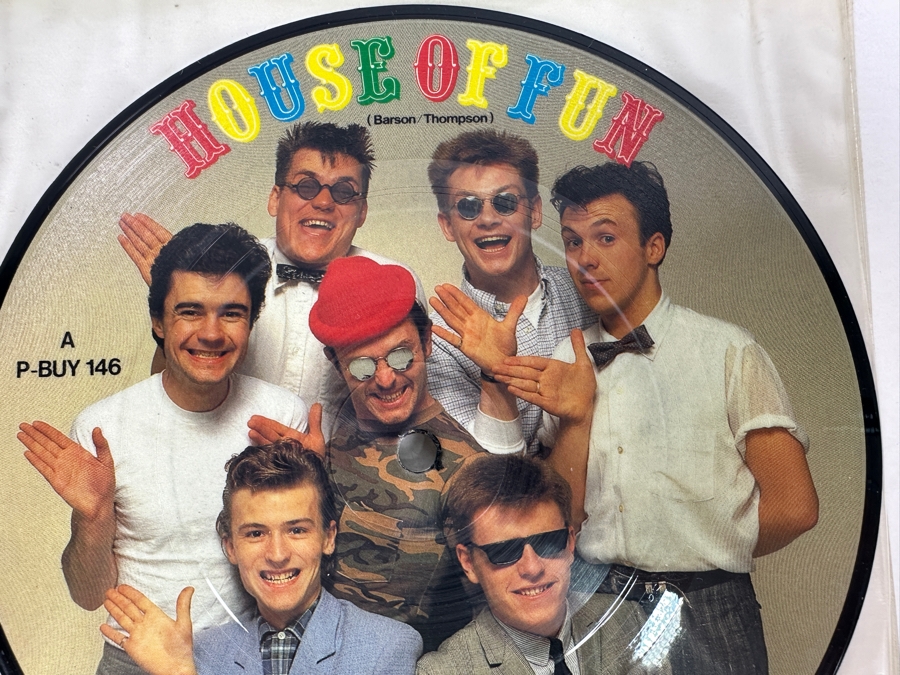 Madness - House Of Fun Stiff Records P-BUY 146 7' 45 RPM Single Picture Disc 1982 [Photo 3]