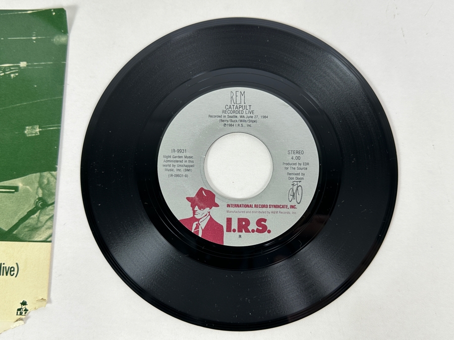 R.E.M. - Don't Go Back To Rockville IR-9931 1984 / Radio Free Europe IR-9916 45 RPM Vinyl Record 1983 [Photo 8]