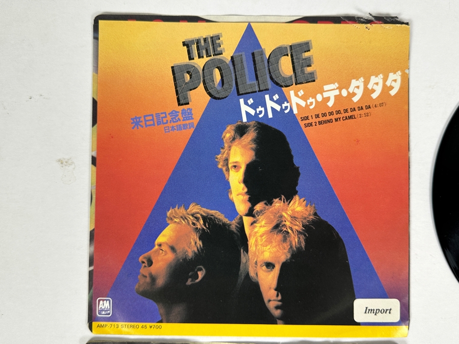 Pair Of The Police - De Do Do Do, De Da Da Da A&M Records AMP-713 45 RPM Vinyl Record 1980 Japanese Import [Photo 2]
