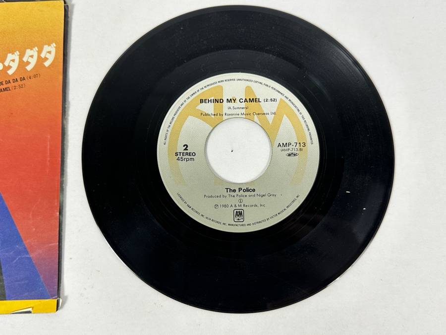 Pair Of The Police - De Do Do Do, De Da Da Da A&M Records AMP-713 45 RPM Vinyl Record 1980 Japanese Import [Photo 13]