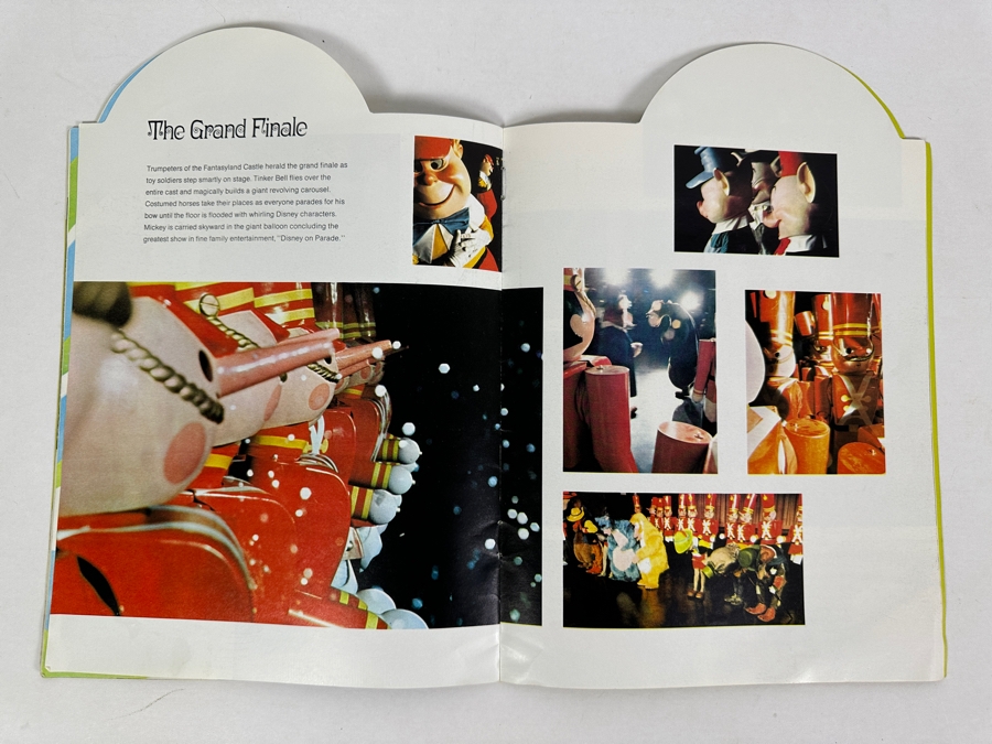 Vintage 1969 Disneyland Disney On Parade Program [Photo 14]