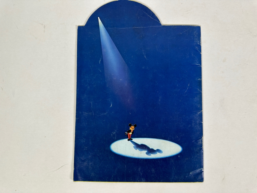 Vintage 1969 Disneyland Disney On Parade Program [Photo 18]