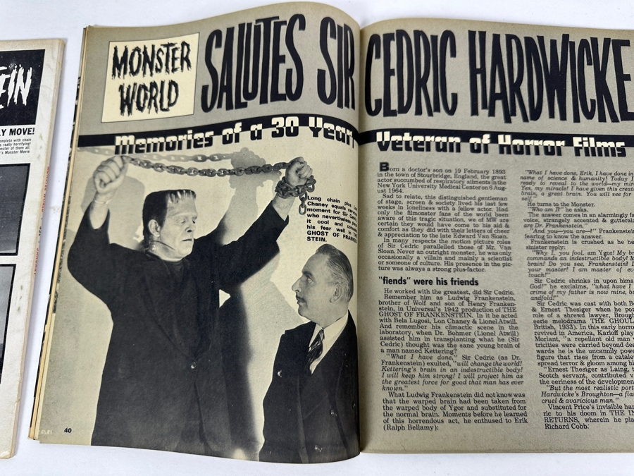 Vintage 1964 Monster World #2 The Munsters Exclusive First Photos And Vintage 1966 Monster World #9 Meet The Addams Family (Warren Magazine Comic Books) [Photo 25]