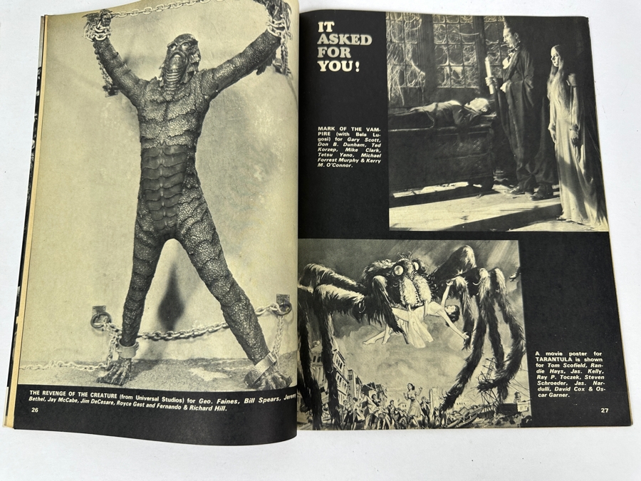 Vintage 1964 Monster World #2 The Munsters Exclusive First Photos And Vintage 1966 Monster World #9 Meet The Addams Family (Warren Magazine Comic Books) [Photo 20]