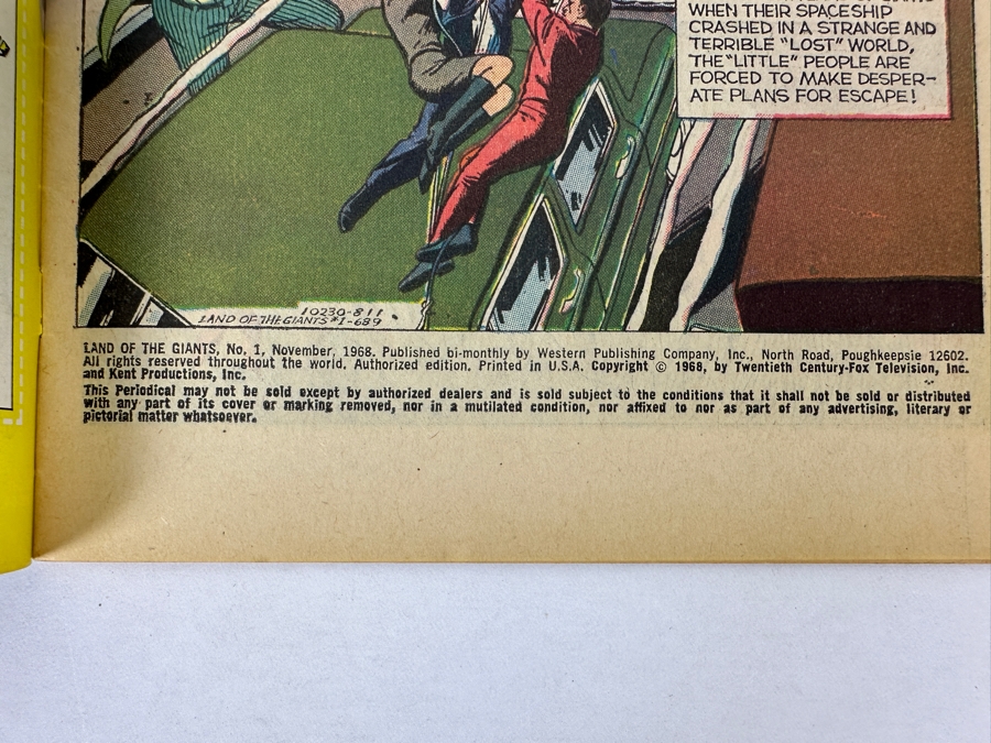 Vintage 1968 Gold Key Western Publishing Co Land Of The Giants #1 Comic Book [Photo 9]