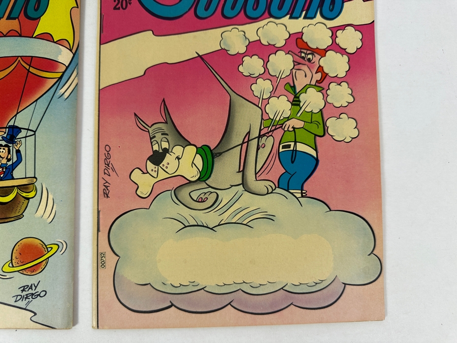 Vintage 1972 Charlton Comics The Jetsons Vol. 3, #10 & 1973 Vol. 4, #16 Comic Books [Photo 5]