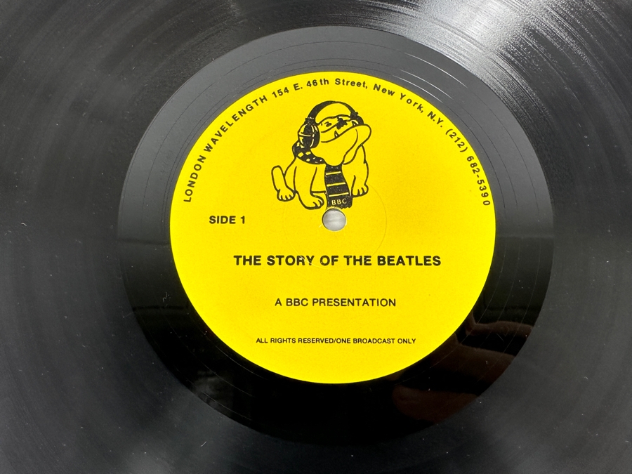 Rare London Wavelength BBC Presentation 'The Story Of The Beatles' 2 X Vinyl Records [Photo 2]